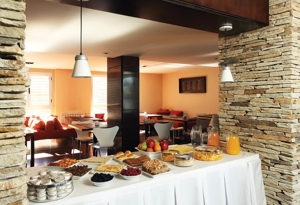 Dazzler Bariloche Hotel Exterior photo